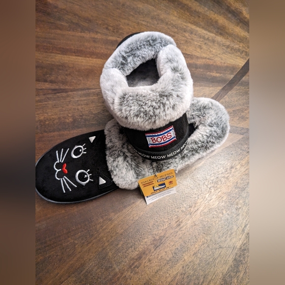 Skechers BOBS Women’s Cat Slippers size 9 Lined Slip-On Cozy House Shoes - Picture 6 of 9